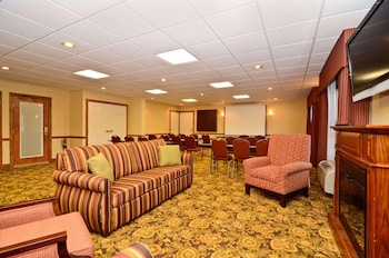 country inn and suites by radisson stevens point wi