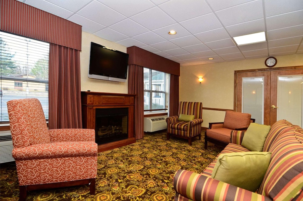 country inn and suites by radisson stevens point wi