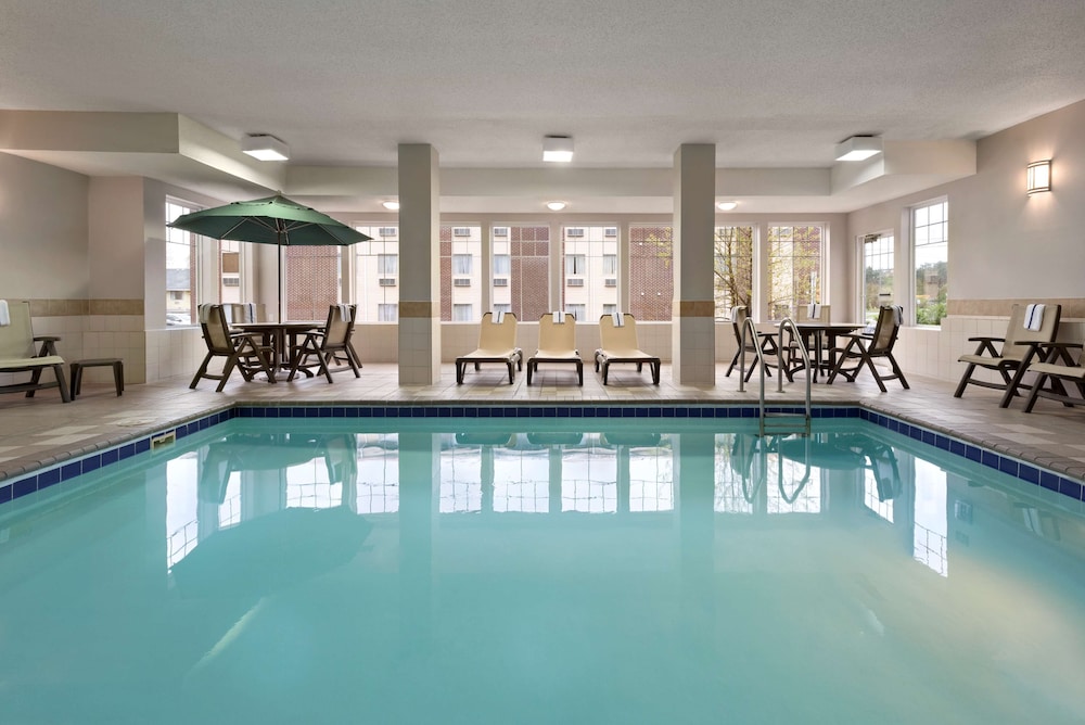 Country Inn & Suites By Radisson, Stevens Point, Wi,Stevens Point>>Portage,3 star