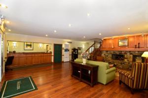 country inn and suites by radisson stevens point wi