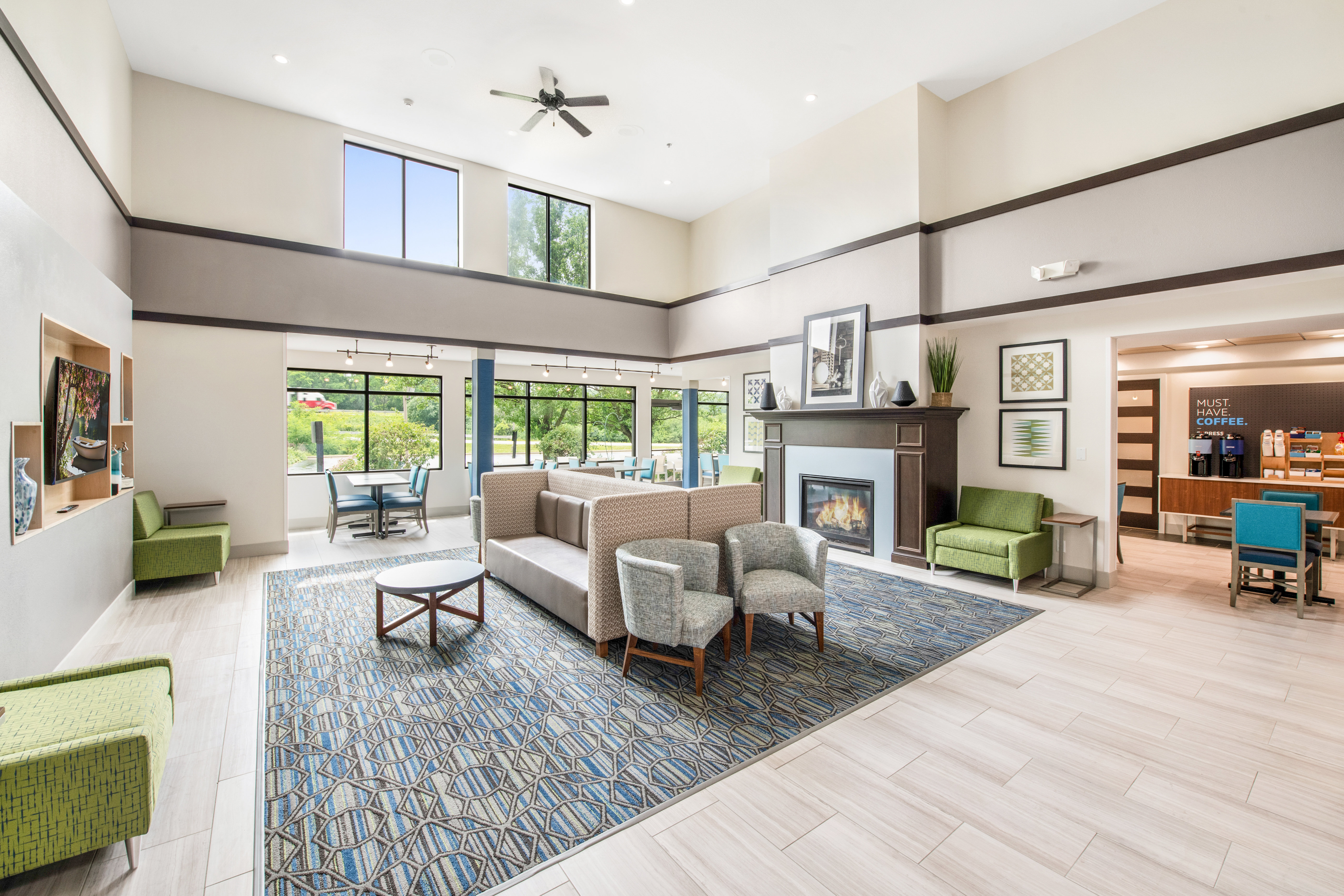 holiday inn express and suites delafield by ihg