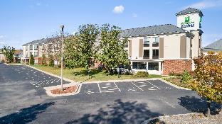 holiday inn express and suites delafield by ihg