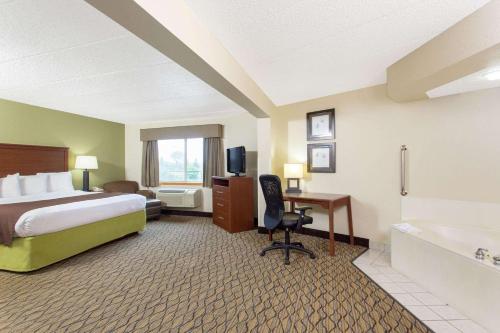Americinn By Wyndham Sheboygan,Sheboygan>>Kohler,2 star