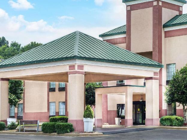 clarion pointe south boston danville east