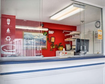 Econo Lodge Ruther Glen,Richmond>>Bowling Green,2 star