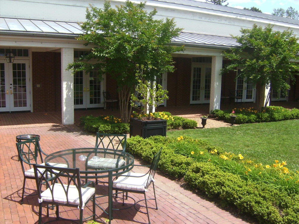 the berry hill resort and conference center