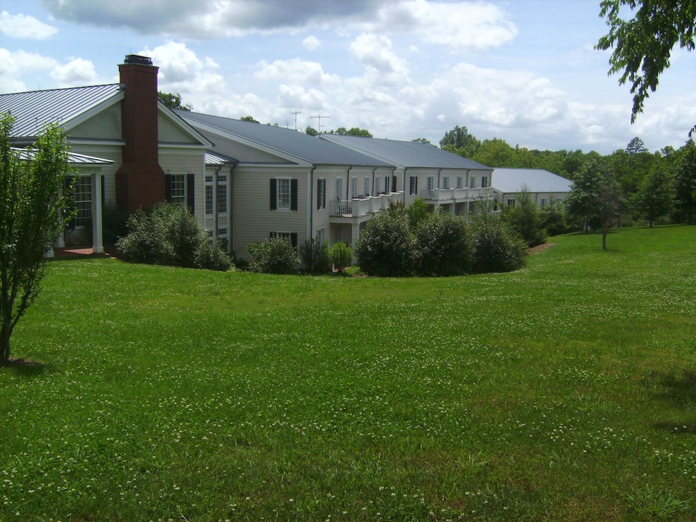 the berry hill resort and conference center