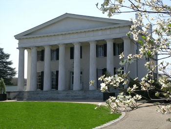 the berry hill resort and conference center