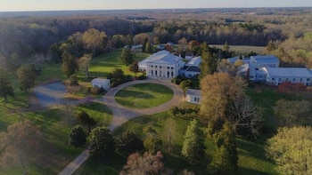 the berry hill resort and conference center