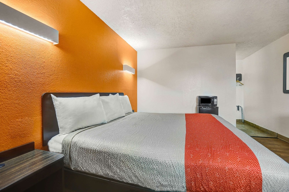 motel 6 clovis nm