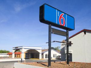 motel 6 clovis nm