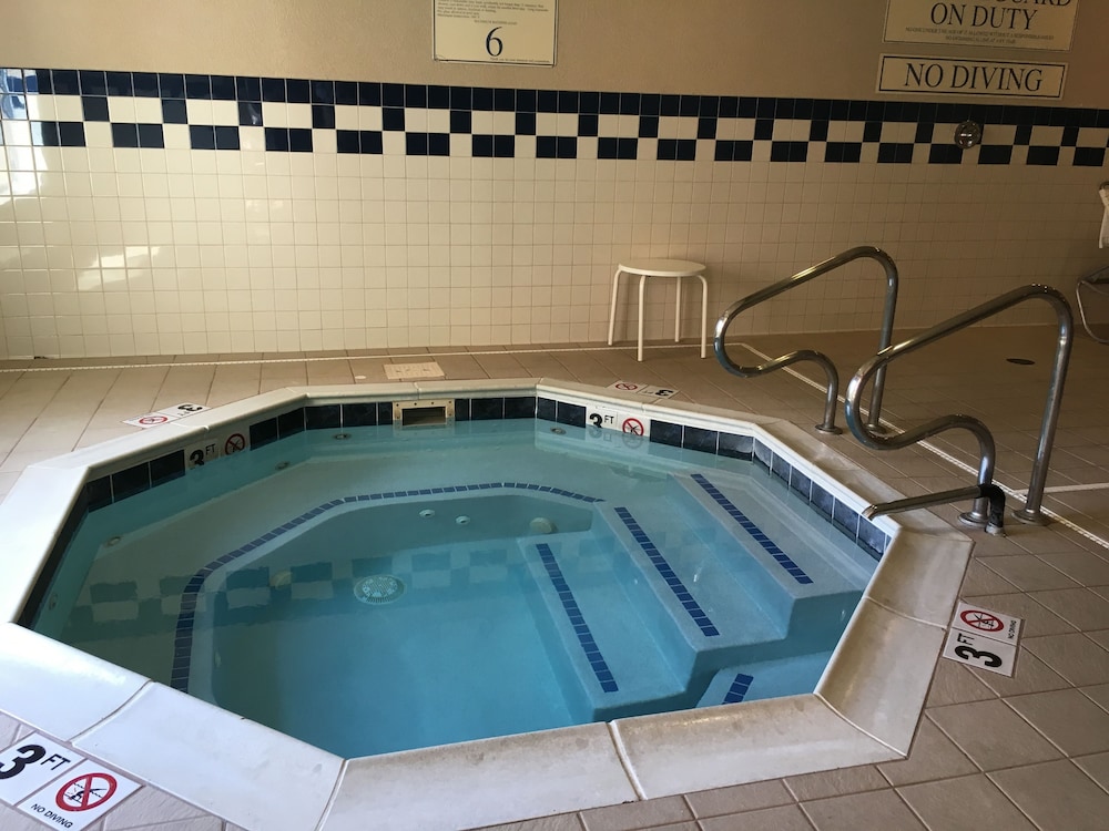 fairfield inn and suites by marriott frankfort