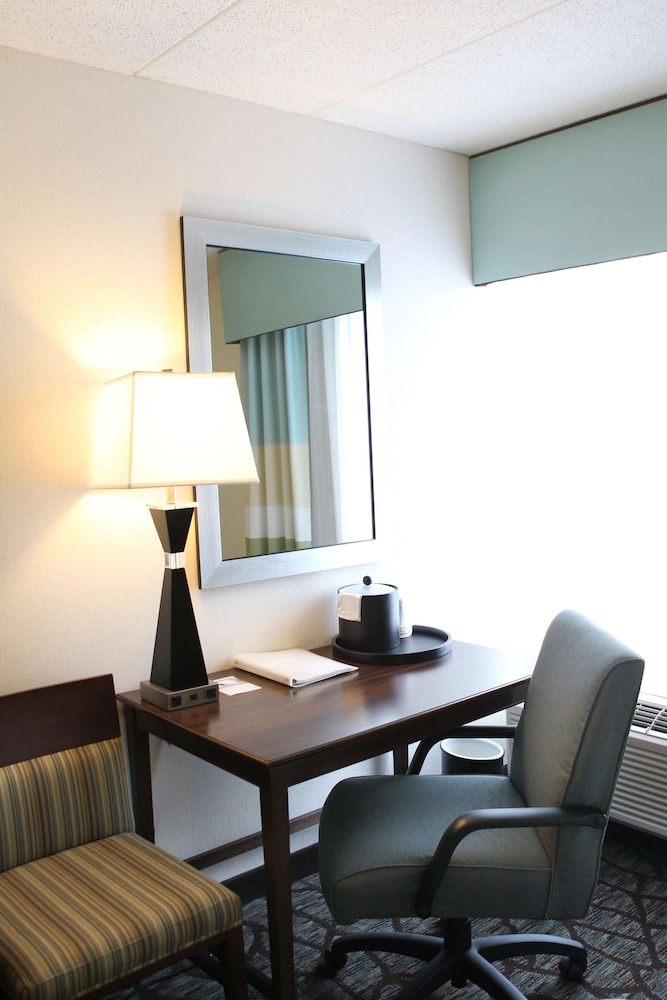 hampton inn cincinnati northwest fairfield
