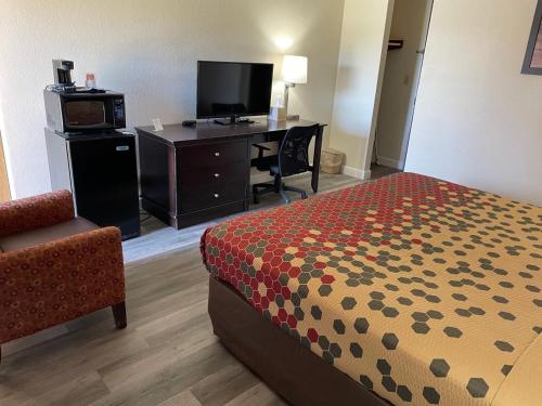 econo lodge perry national fair ground area