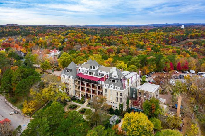 the crescent hotel and spa