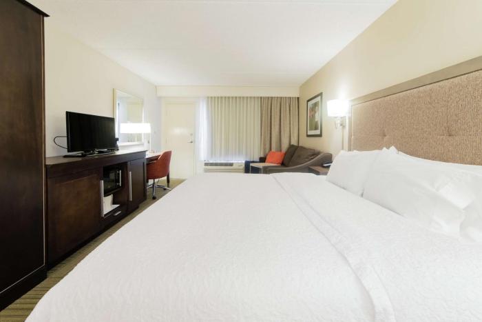 hampton inn caryville i 75 cove lake state park