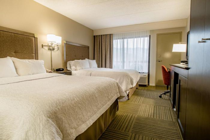 hampton inn caryville i 75 cove lake state park