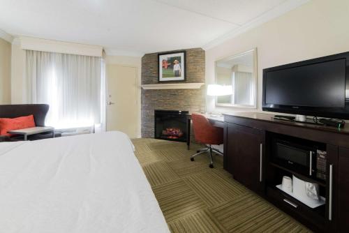 hampton inn caryville i 75 cove lake state park