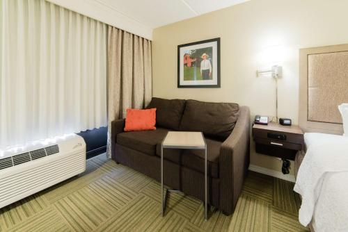 hampton inn caryville i 75 cove lake state park