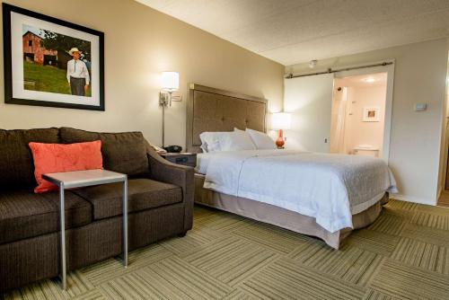 hampton inn caryville i 75 cove lake state park