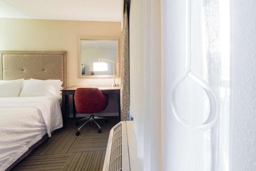 hampton inn caryville i 75 cove lake state park