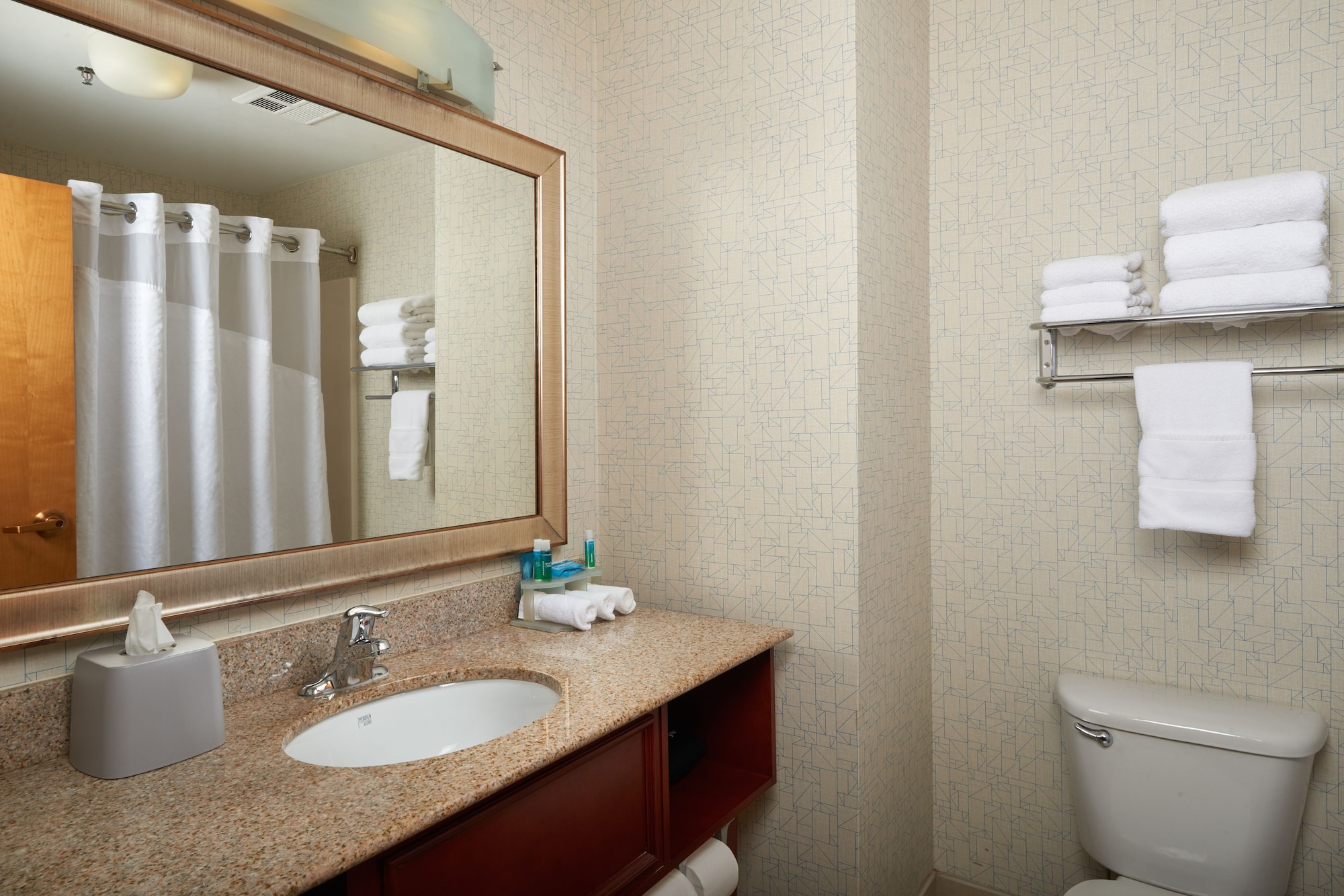 holiday inn express and suites oxford by ihg