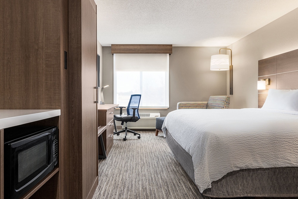 holiday inn express and suites oxford by ihg