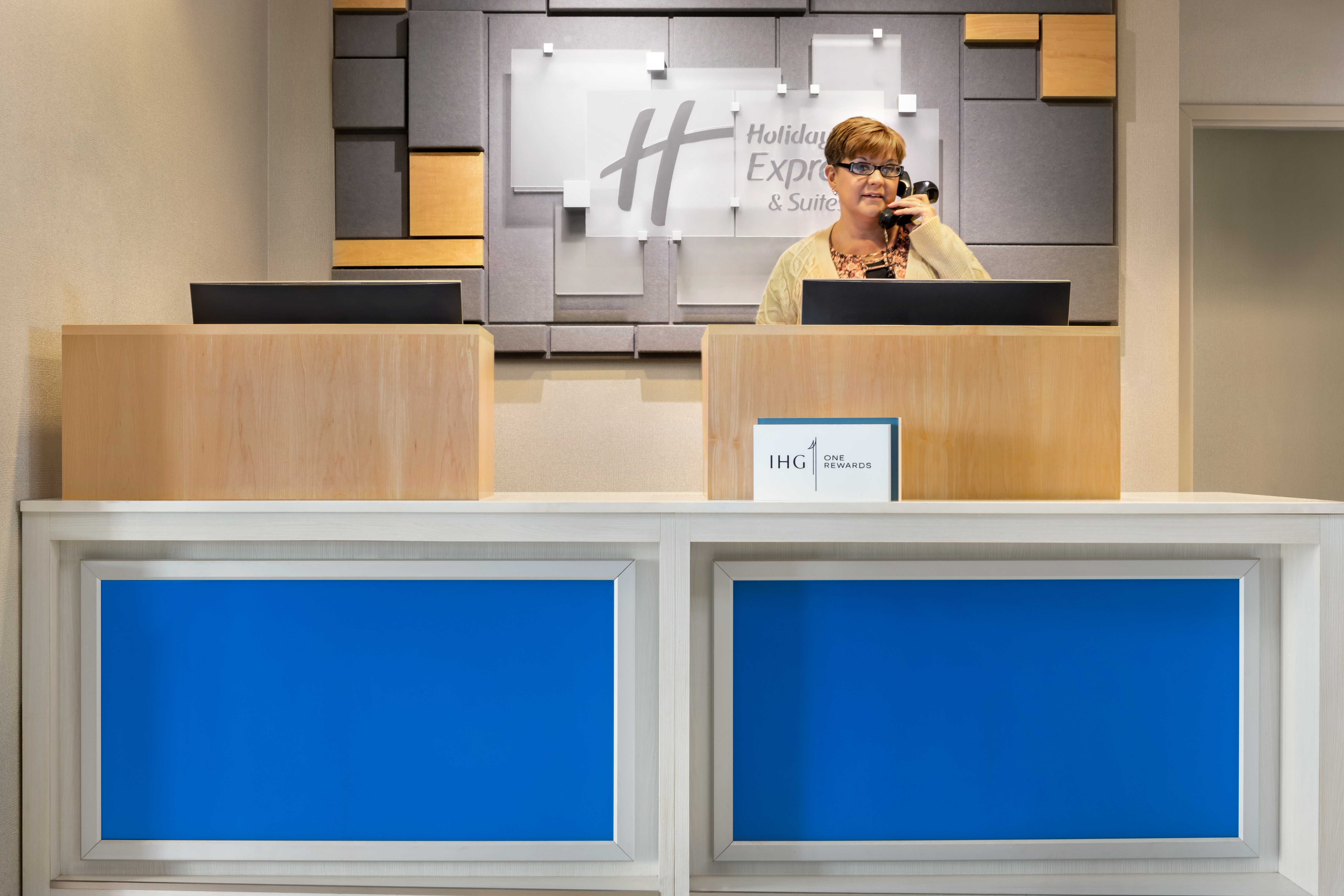 holiday inn express and suites oxford by ihg