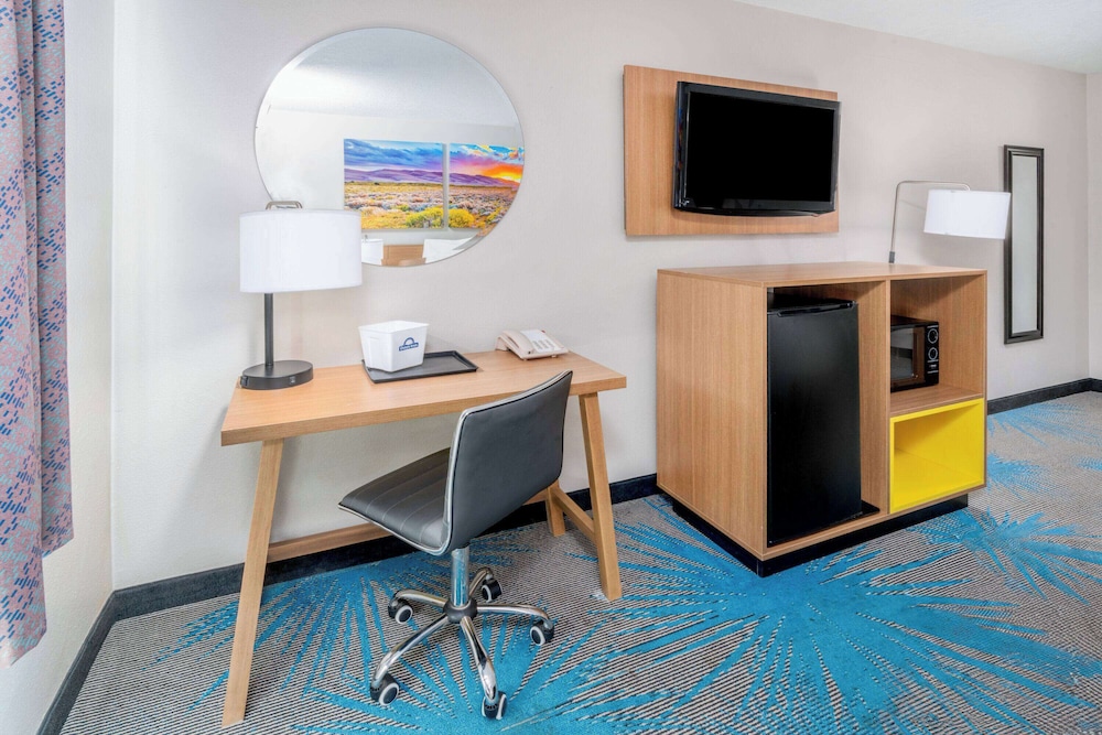 days inn by wyndham los lunas