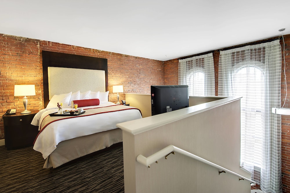 fairfield inn and suites by marriott keene downtown