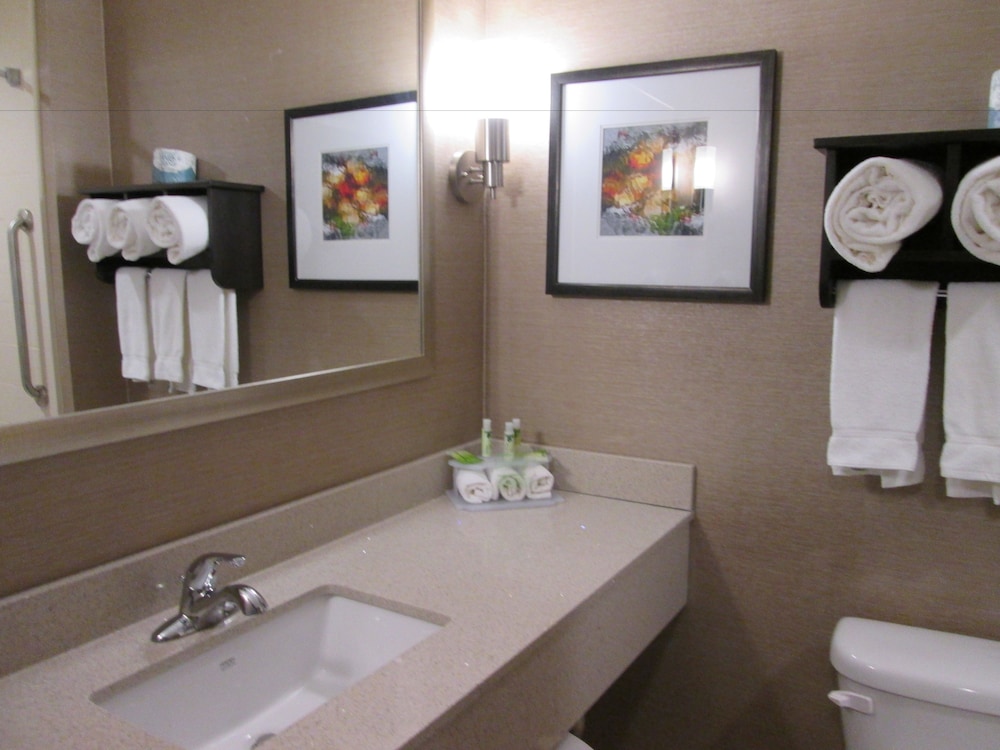 holiday inn express cloverdale greencastle by ihg