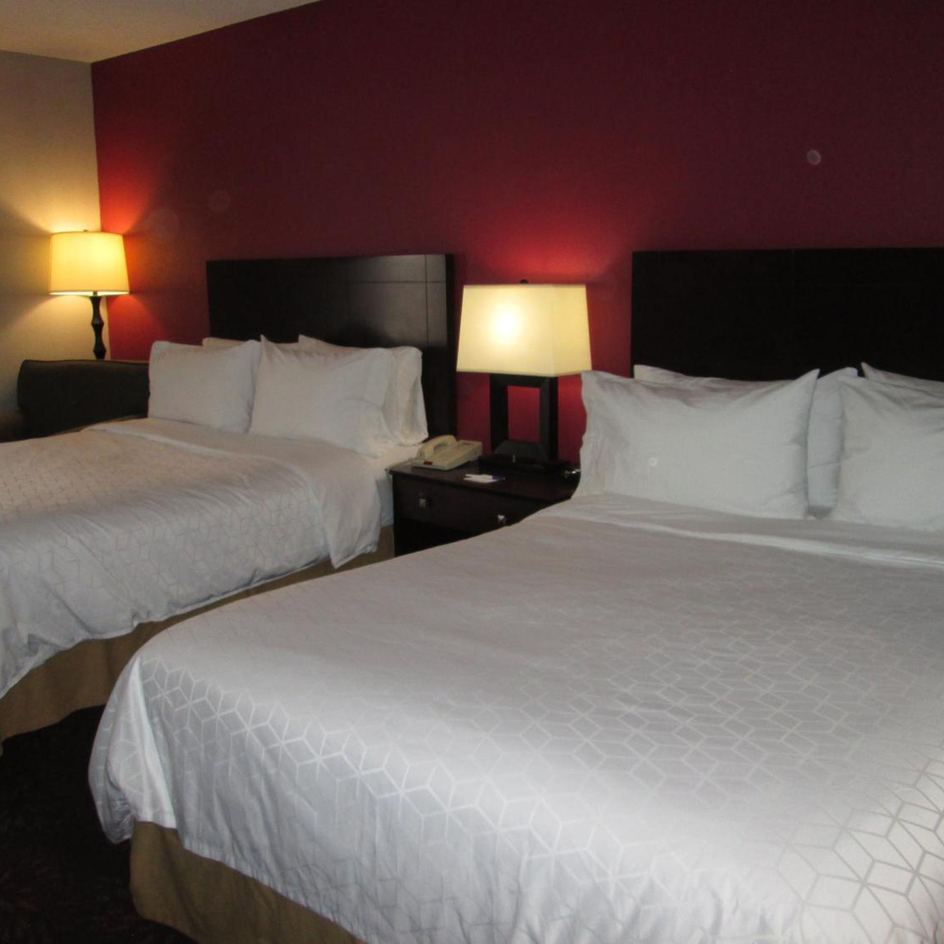 holiday inn express cloverdale greencastle by ihg