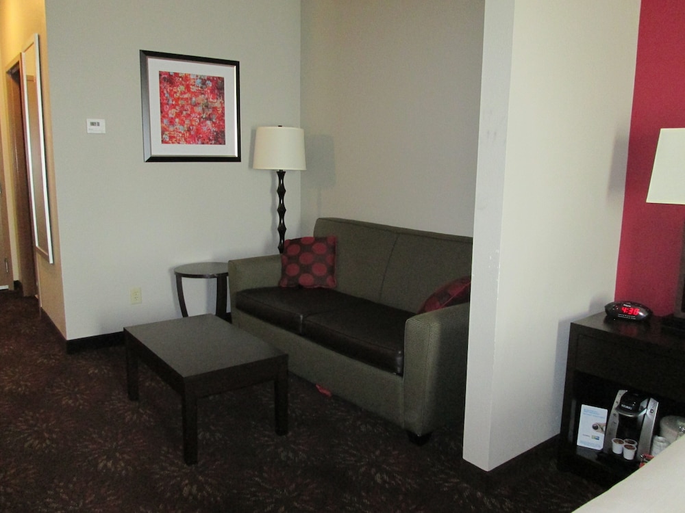 holiday inn express cloverdale greencastle by ihg