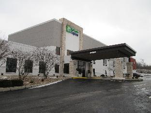 holiday inn express cloverdale greencastle by ihg