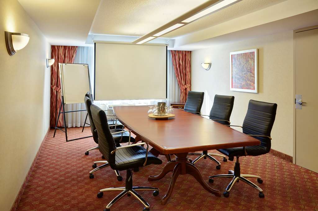 sunbridge hotel and conference centre sarnia point edward