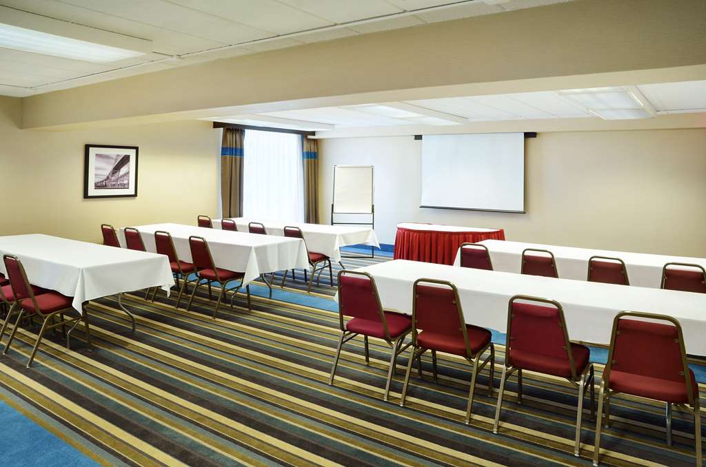 sunbridge hotel and conference centre sarnia point edward