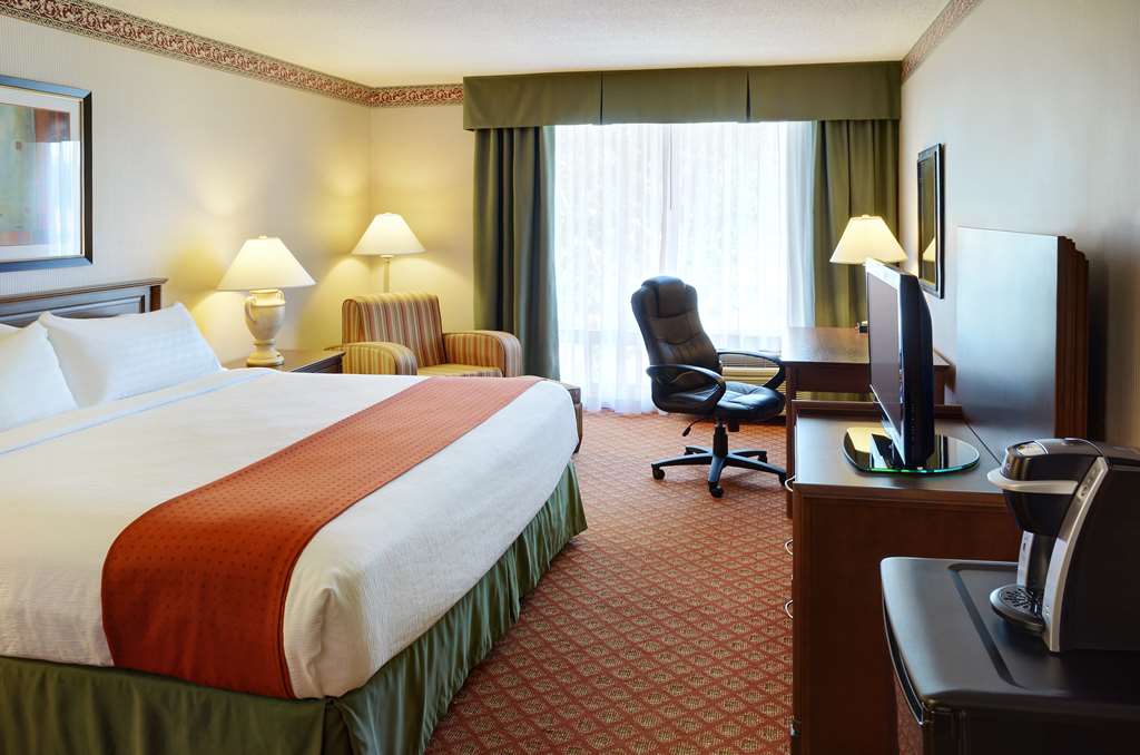 sunbridge hotel and conference centre sarnia point edward