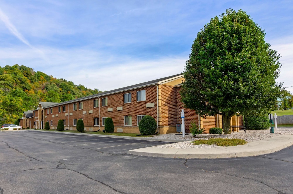 comfort inn atkins marion i 81