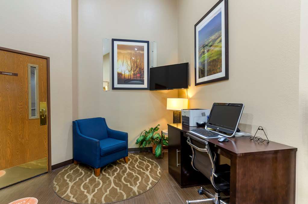 comfort inn atkins marion i 81