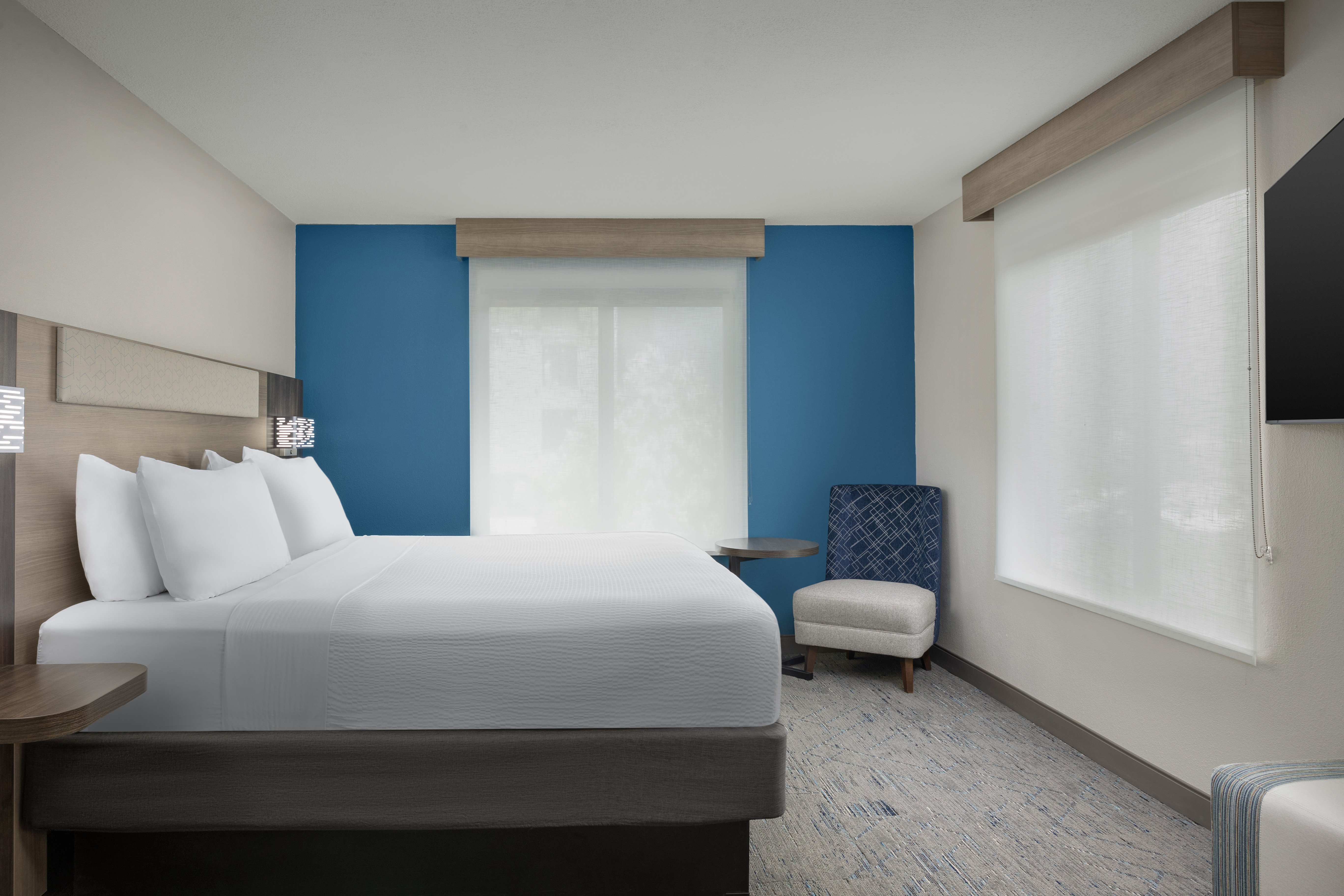 holiday inn express and suites superior by ihg