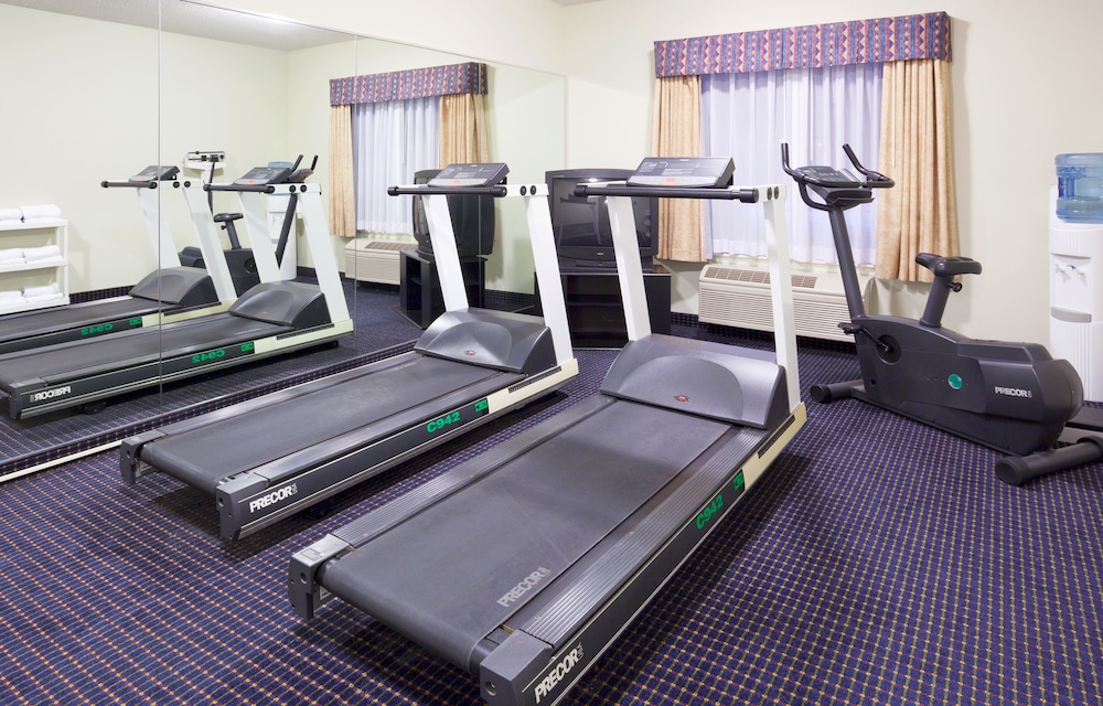 holiday inn express and suites superior by ihg