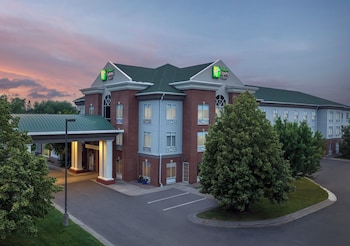 Holiday Inn Express & Suites Superior By Ihg,Superior>>Douglas,3 star