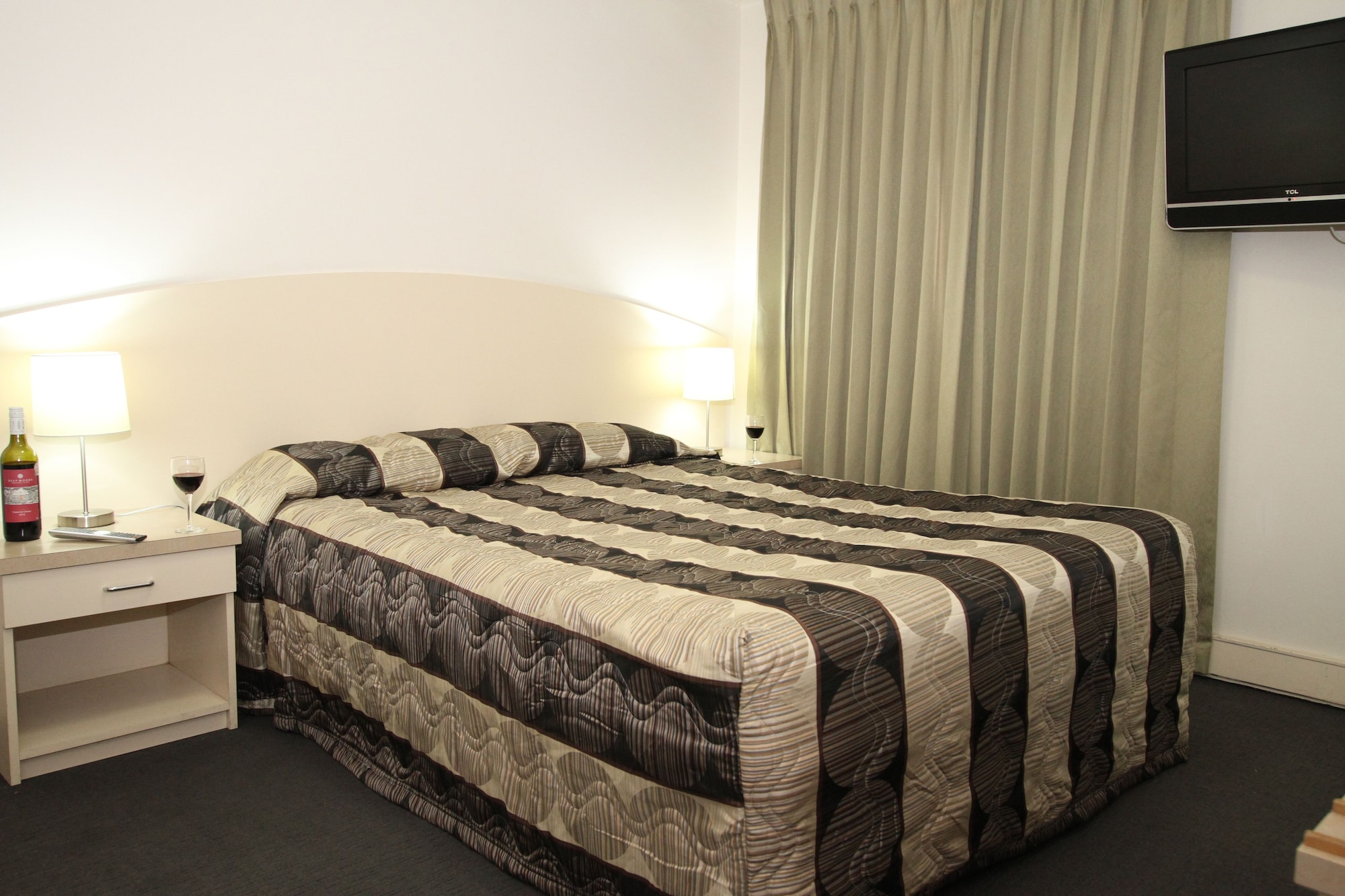 comfort inn and suites goodearth perth