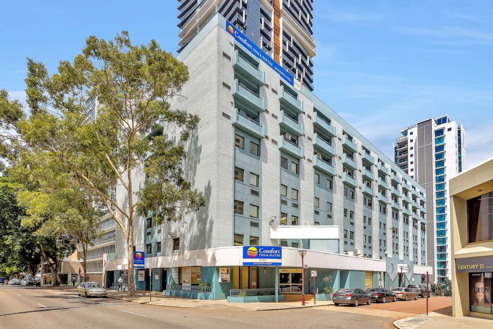 comfort inn and suites goodearth perth