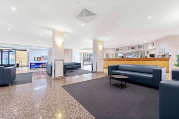 comfort inn and suites goodearth perth