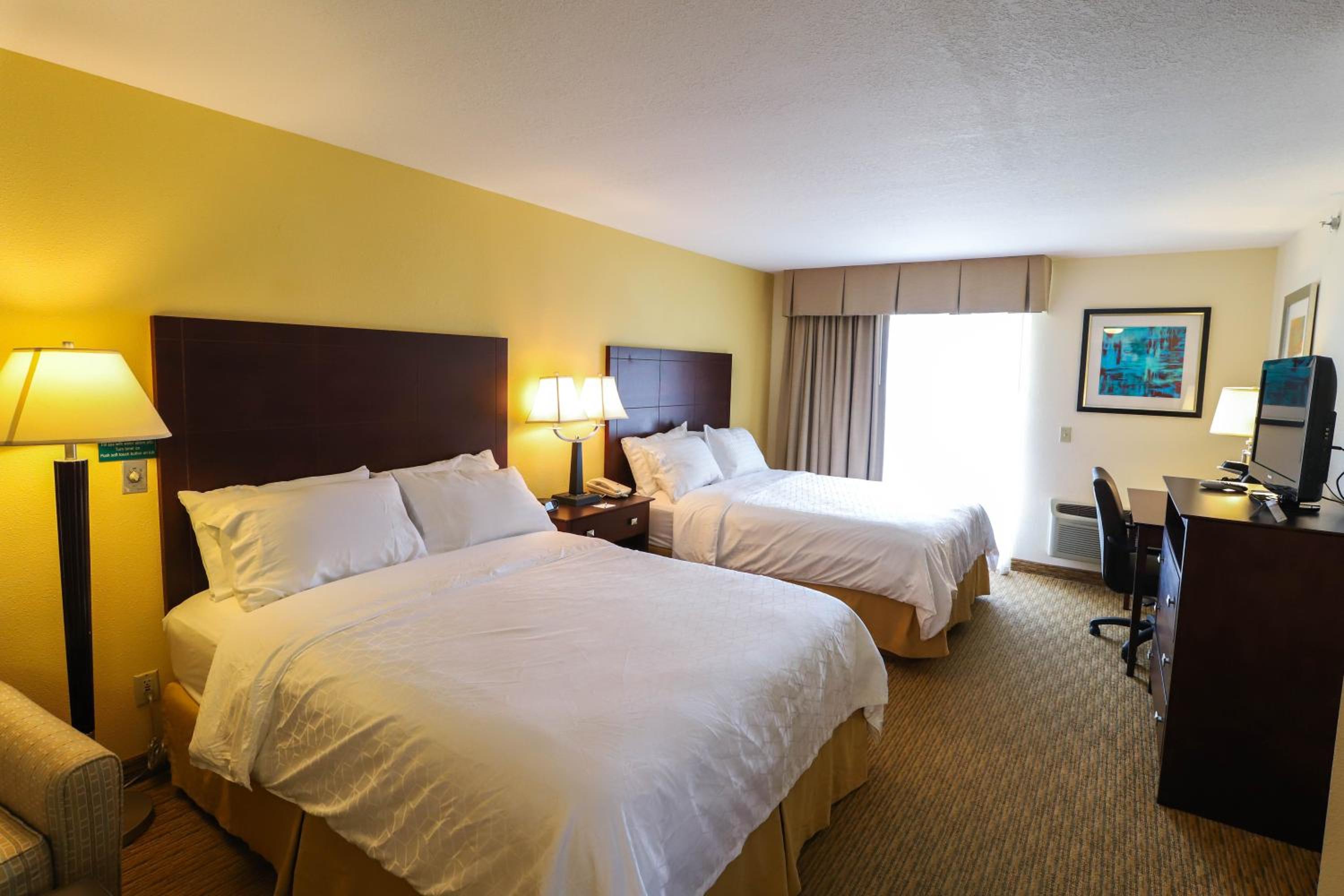 holiday inn express st ignace lake front by ihg