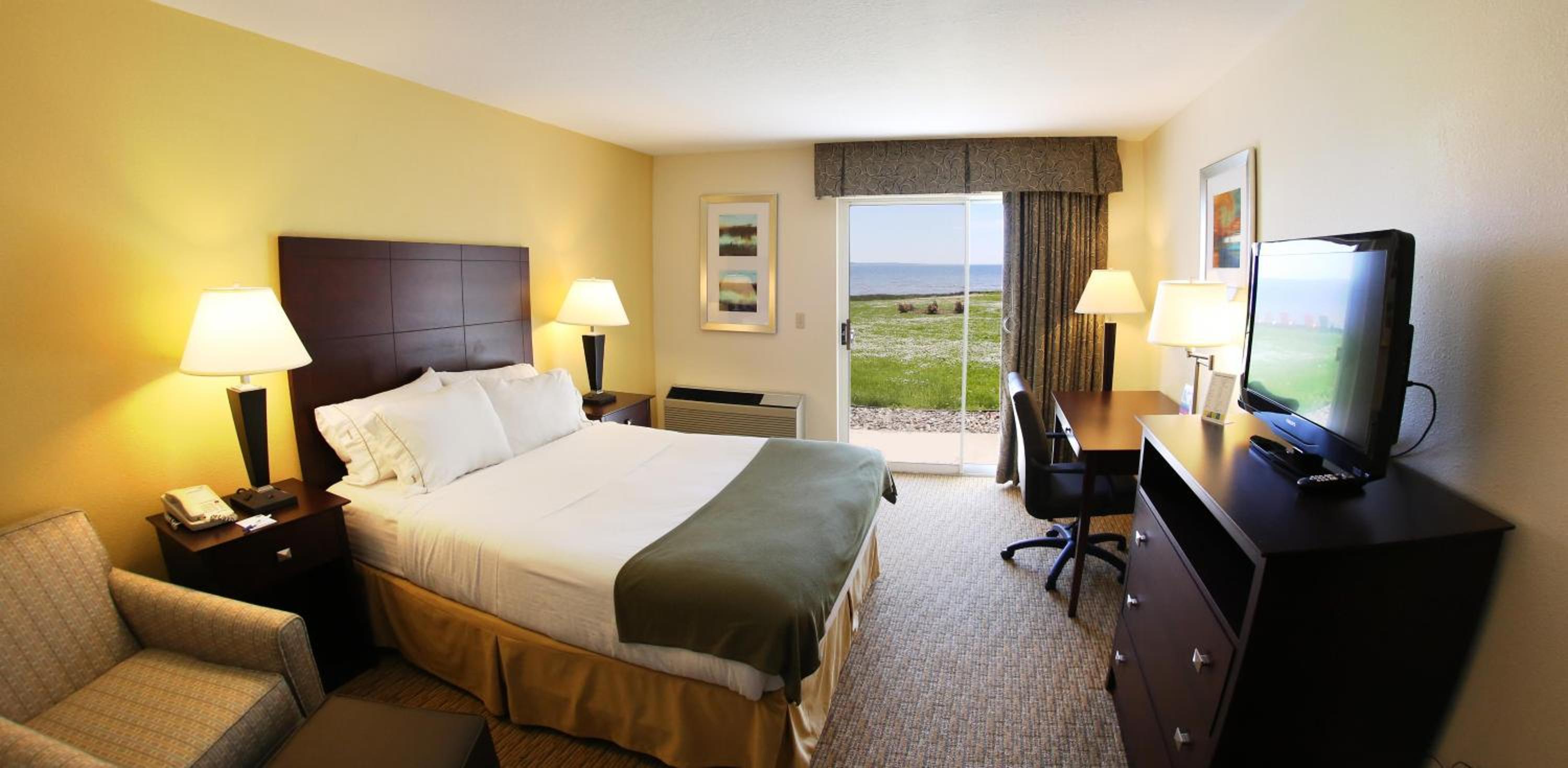 holiday inn express st ignace lake front by ihg
