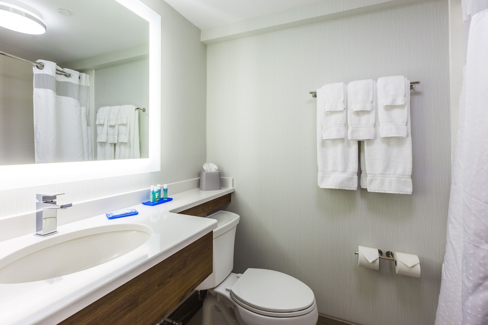 holiday inn express saint john harbour side by ihg