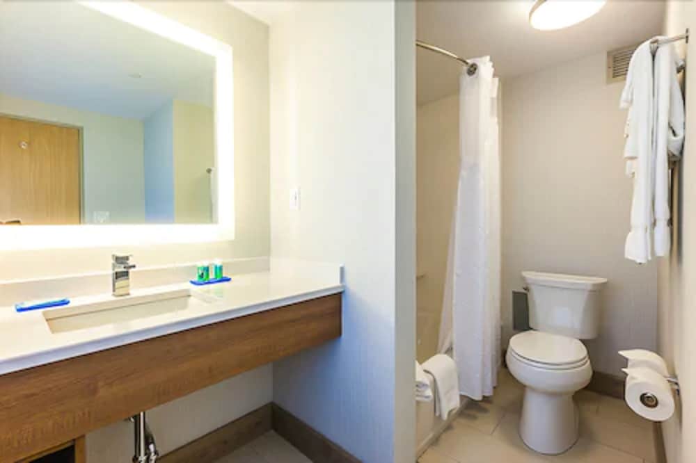 holiday inn express saint john harbour side by ihg