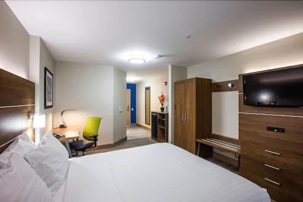 holiday inn express saint john harbour side by ihg